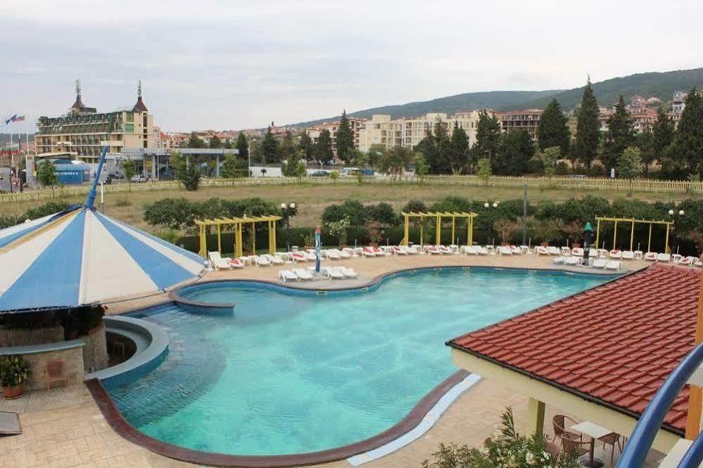 Siana Hotel Sveti Vlas Exterior photo